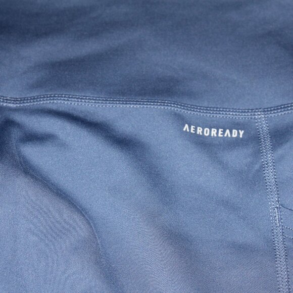 Blue Adidas Athletic Capris Size XL New - Picture 5 of 5